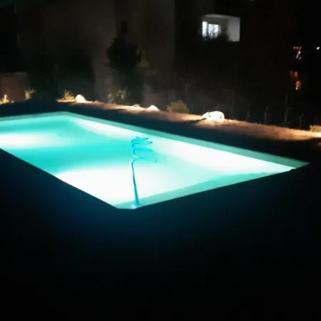 Chalet De Lujo Cercano A La Playa Con Piscina Nigrán